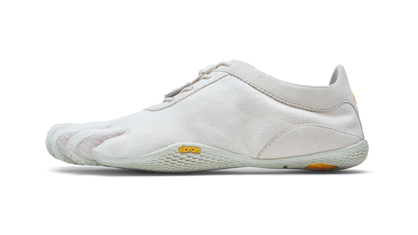 Barfußschuh für Erwachsene mit Schnürung und fünf einzelnen Zehenkammern, Seitenansicht