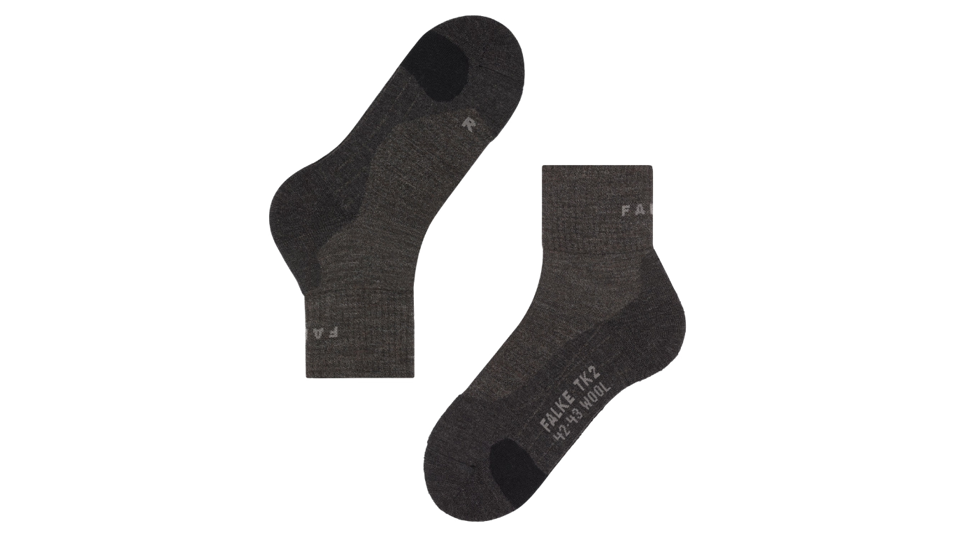 Wandersocken für Erwachsene als Paar mit mittlerem Schaft, Seitenansicht.