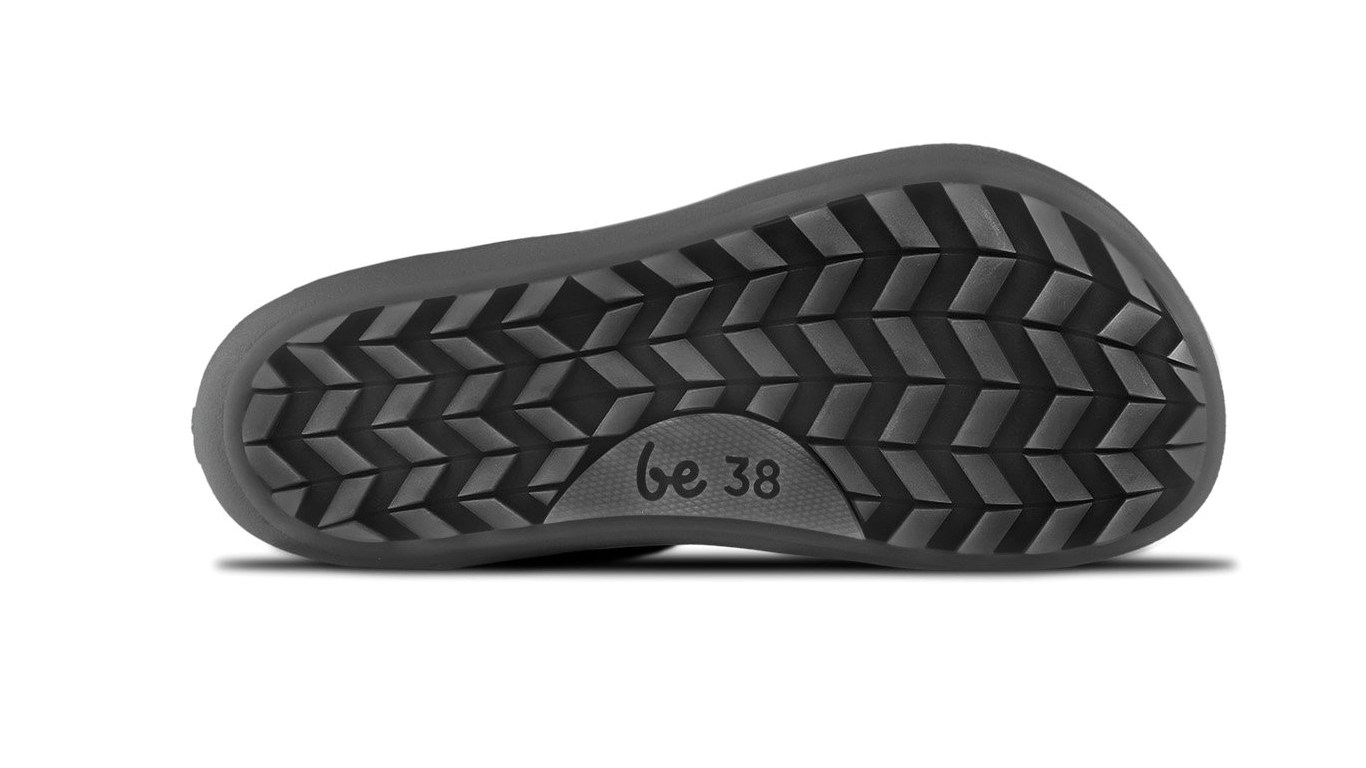 Barfußwinterschuh für Erwachsene, flexible Sohle mit Profil, Ansicht von unten