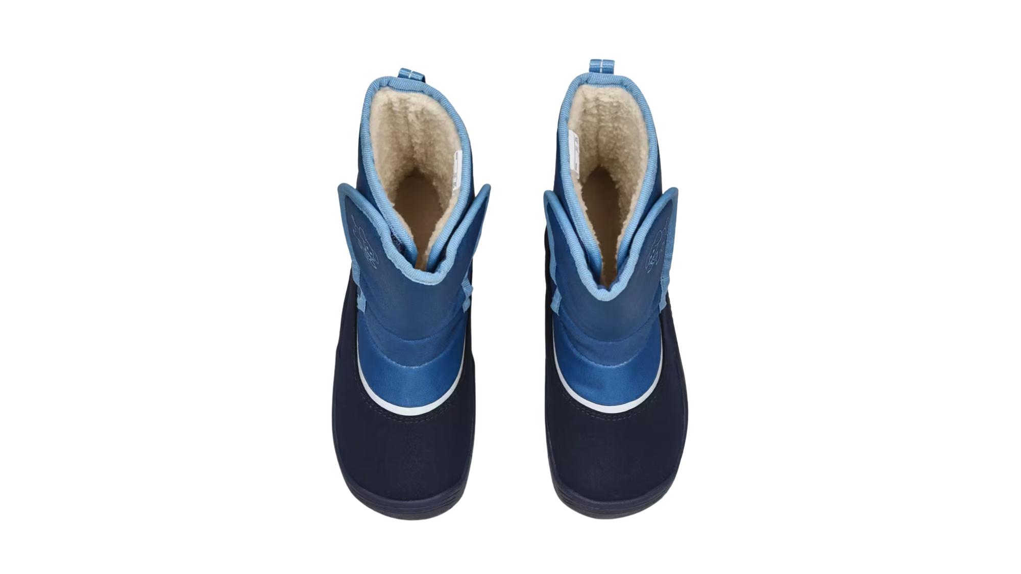 Kinder-Barfußwinterstiefel als Paar mit breiter Zehenbox, geschlossenem Zehenbereich, geschlossener Ferse, hohem Schaft, flexible Sohle, Draufsicht.