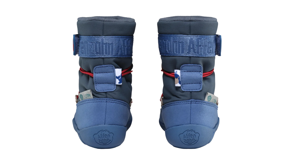 Kinder-Barfußwinterstiefel als Paar mit geschlossener Ferse und breitem Schaft, Rückansicht