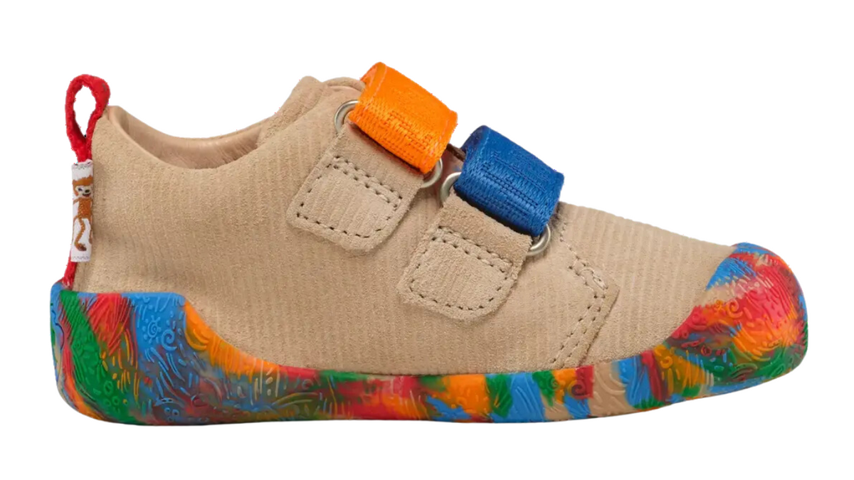 Kinder Barfußschuh mit geschlossener Zehenbox und zwei Klettverschlüssen, Seitenansicht innen