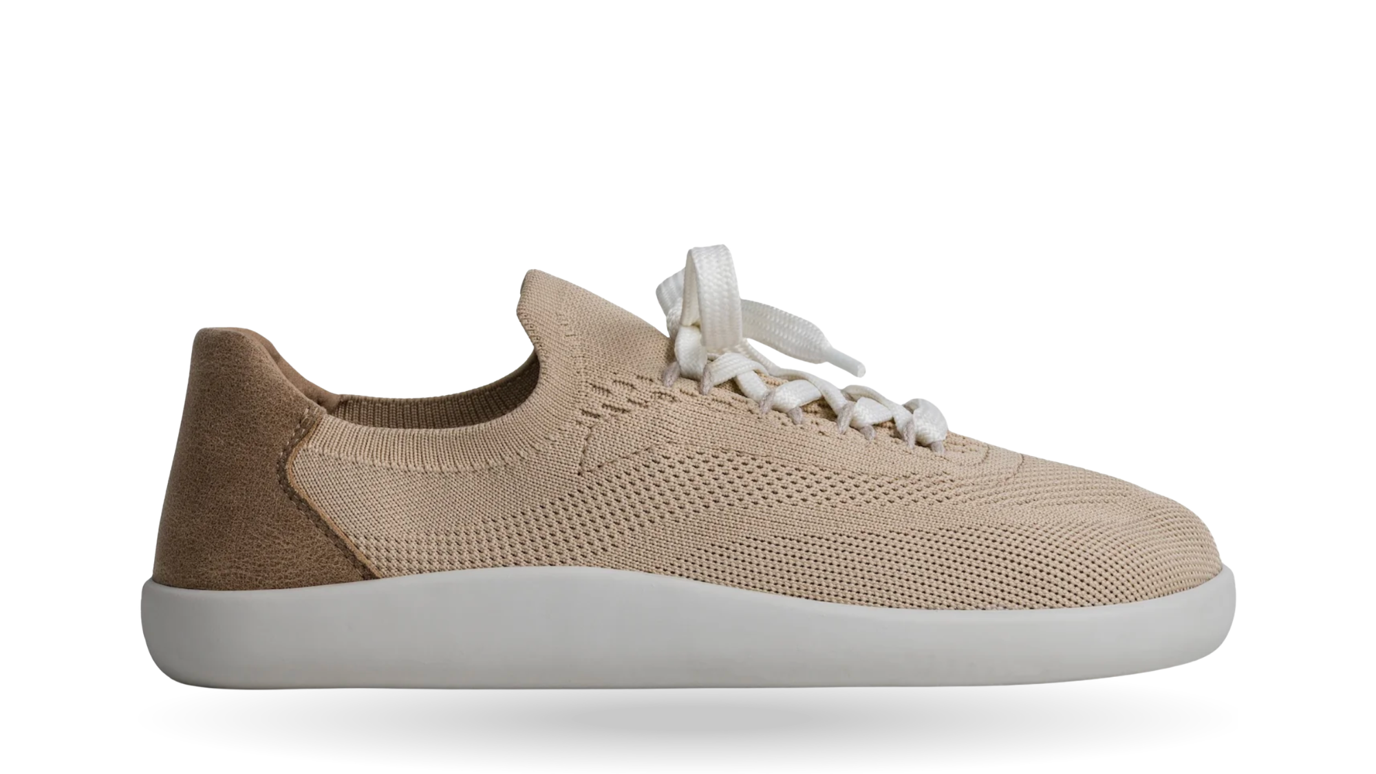 Barfußsneaker mit Schnürung, Strick-Obermaterial und geschlossener Zehenpartie, Einzelschuh, Seitenansicht außen