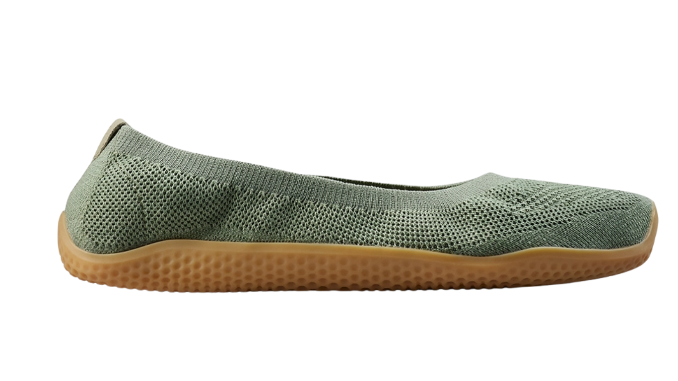 Barfußschuh für Erwachsene ohne Verschluss mit breiter Zehenbox und geschlossenem Fersenbereich, Seitenansicht außen