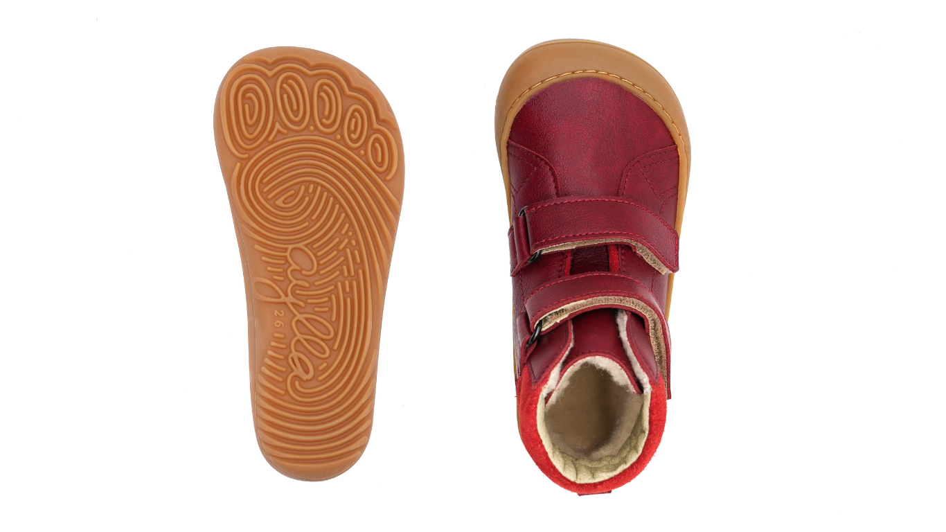 Barfußschuh für Kinder, knöchelhoch, Ansicht von unten. Flexible Laufsohle mit durchgehendem Profil sichtbar.