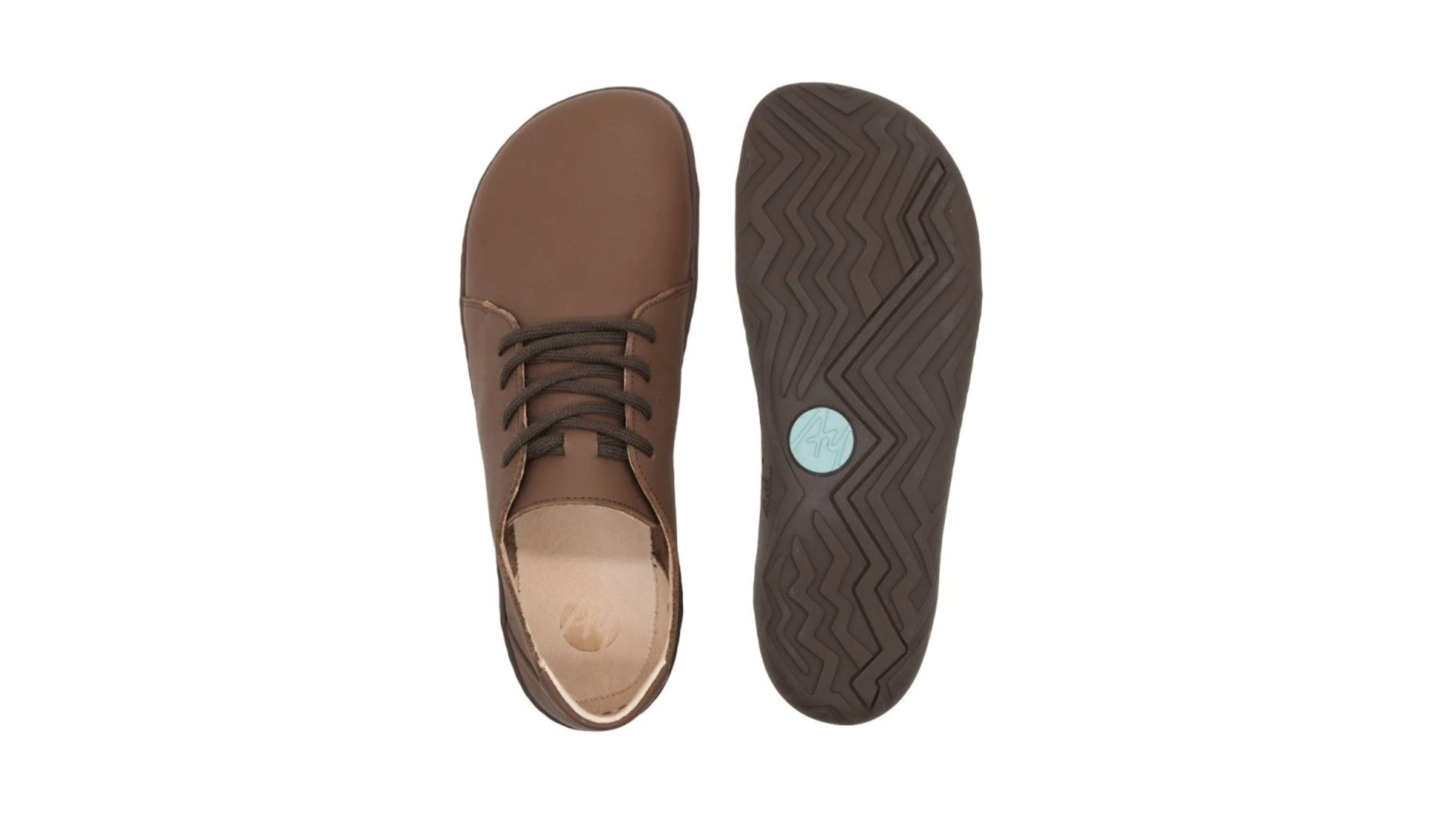 Barfußschuh für Erwachsene mit flacher, flexibler Sohle und strukturiertem Profil, Ansicht von unten.