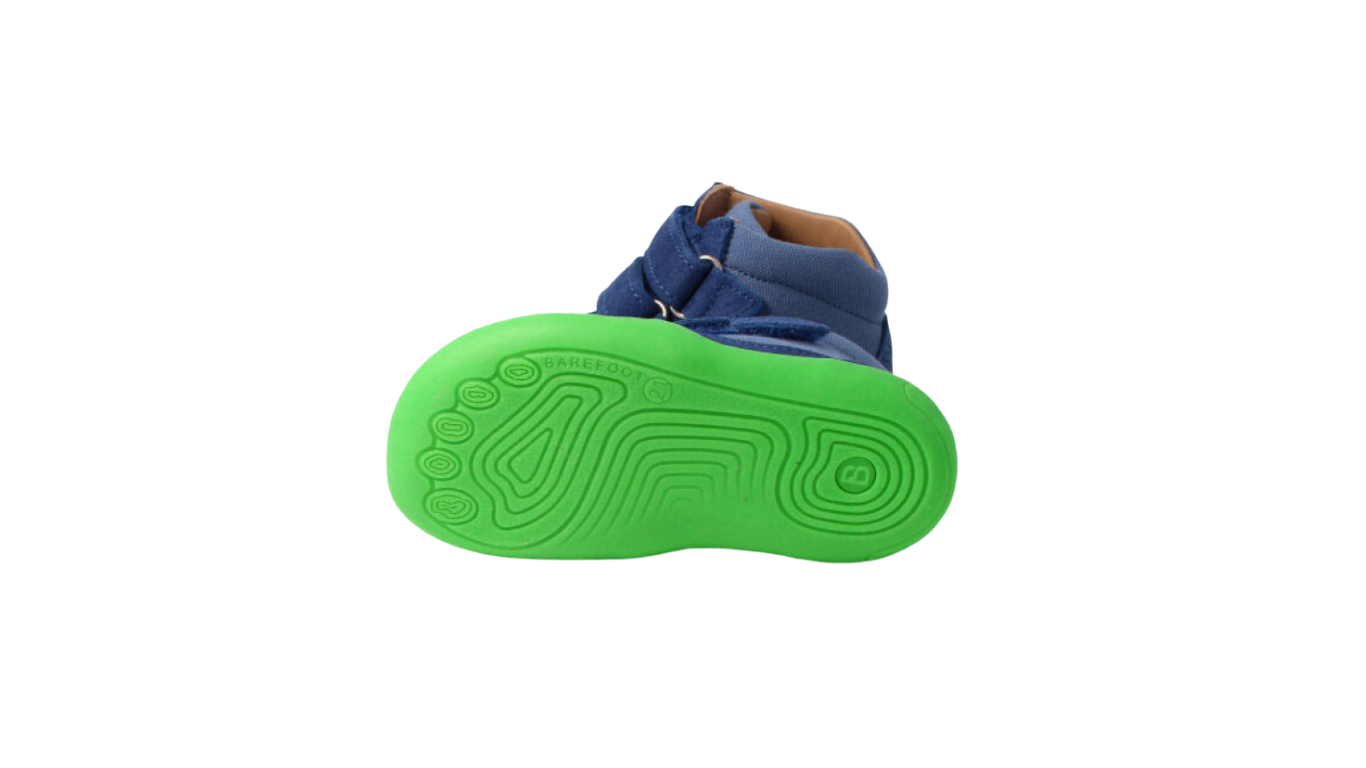 Barfußschuh für Kinder mit flexibler Sohle, knöchelhoch, Ansicht von unten.