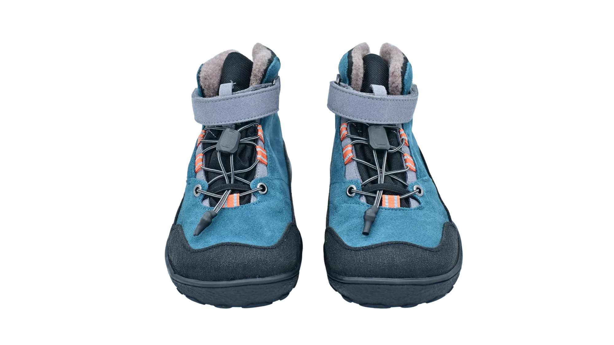 Paar halbhohe Barfußschuhe für Kinder mit Klettverschluss, Schnellverschluss und breiter Zehenbox, schräge Draufsicht