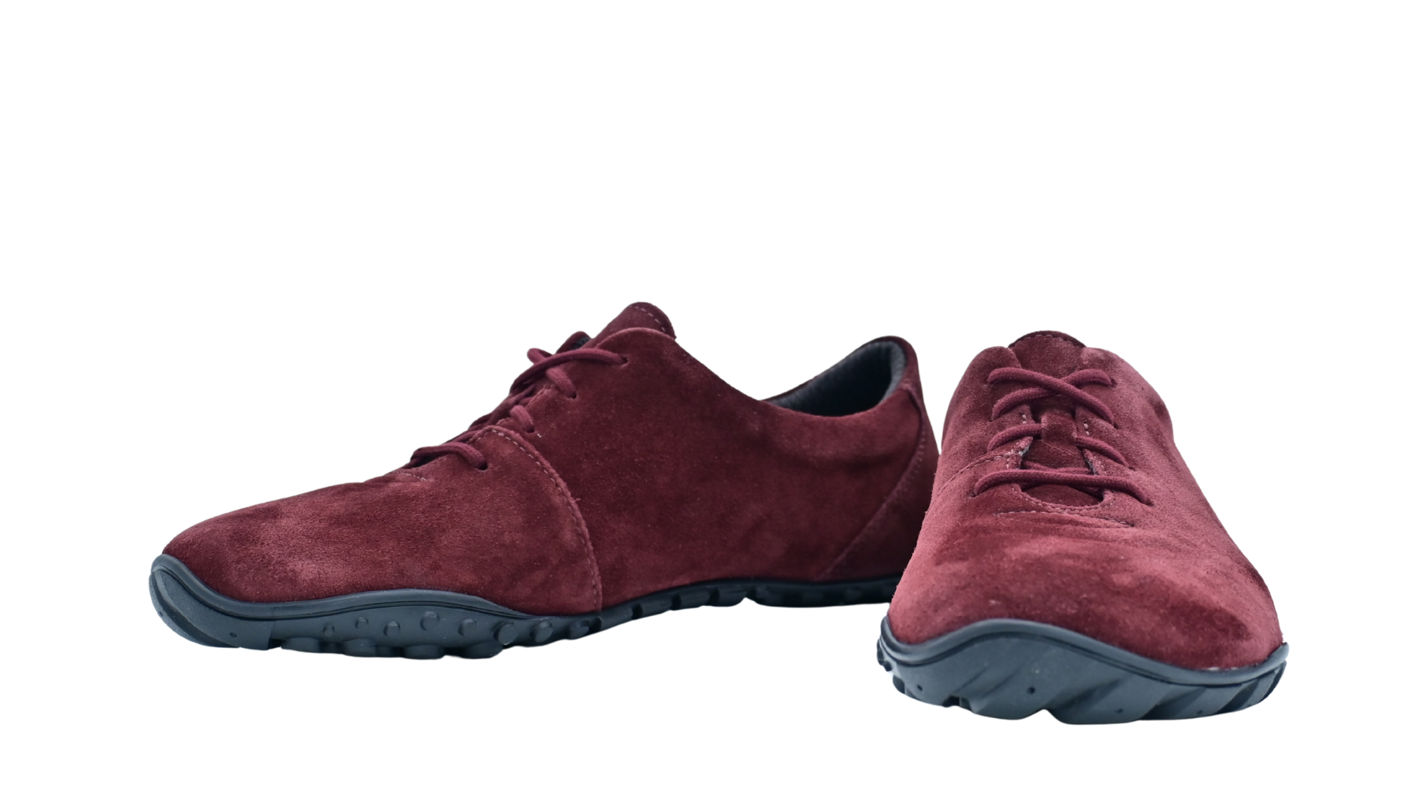 Barfuß-Sneaker für Erwachsene als Paar mit Schnürung, breiter Zehenbox und flexibler Sohle, schräge Vorderansicht