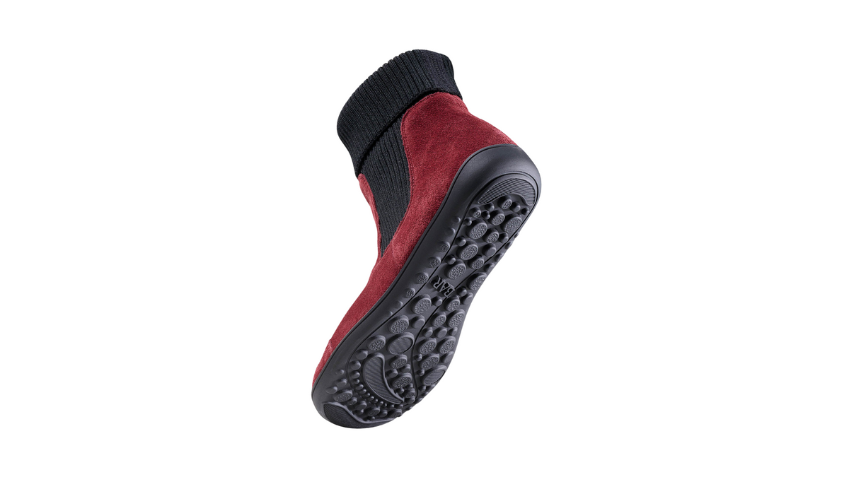 Bordeauxrote Wildleder-Stiefeletten von Bär mit schwarzem elastischem Strickschaft