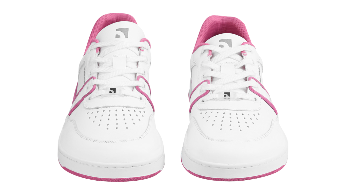 Barfußschuh für Erwachsene als Paar mit breiter Zehenbox, geschlossener Zehenbereich, geschlossener Ferse, Schnürung, flexible Sohle, Ansicht von vorne