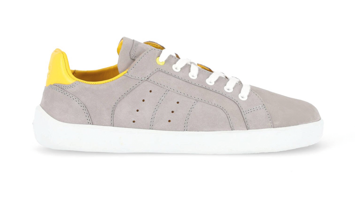 Barfußschuh für Erwachsene mit Schnürung, geschlossener Zehenbereich, geschlossener Fersenbereich, flexible Sohle, Seitenansicht außen