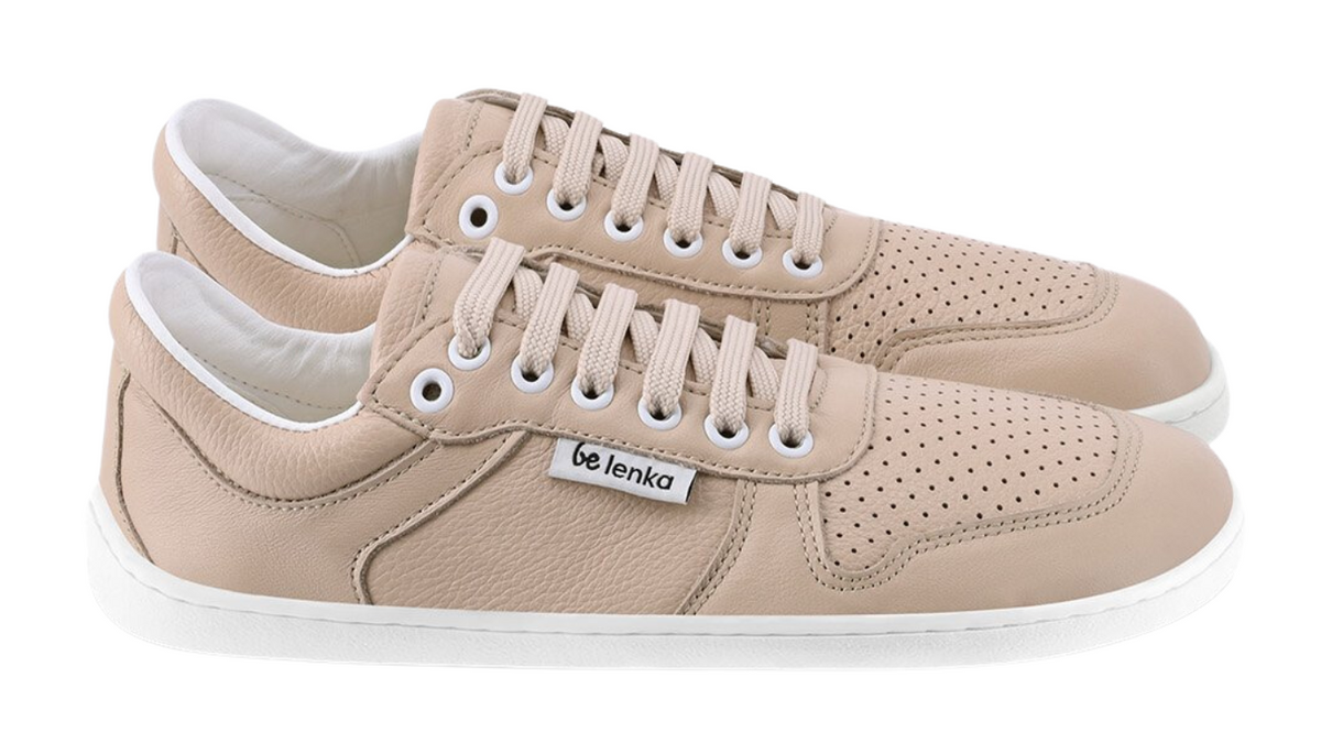 Barfußschuh Sneaker als Paar, breite Zehenbox, flexible Sohle, Schnürung, geschlossene Zehen, geschlossener Fersenbereich, Seitenansicht außen