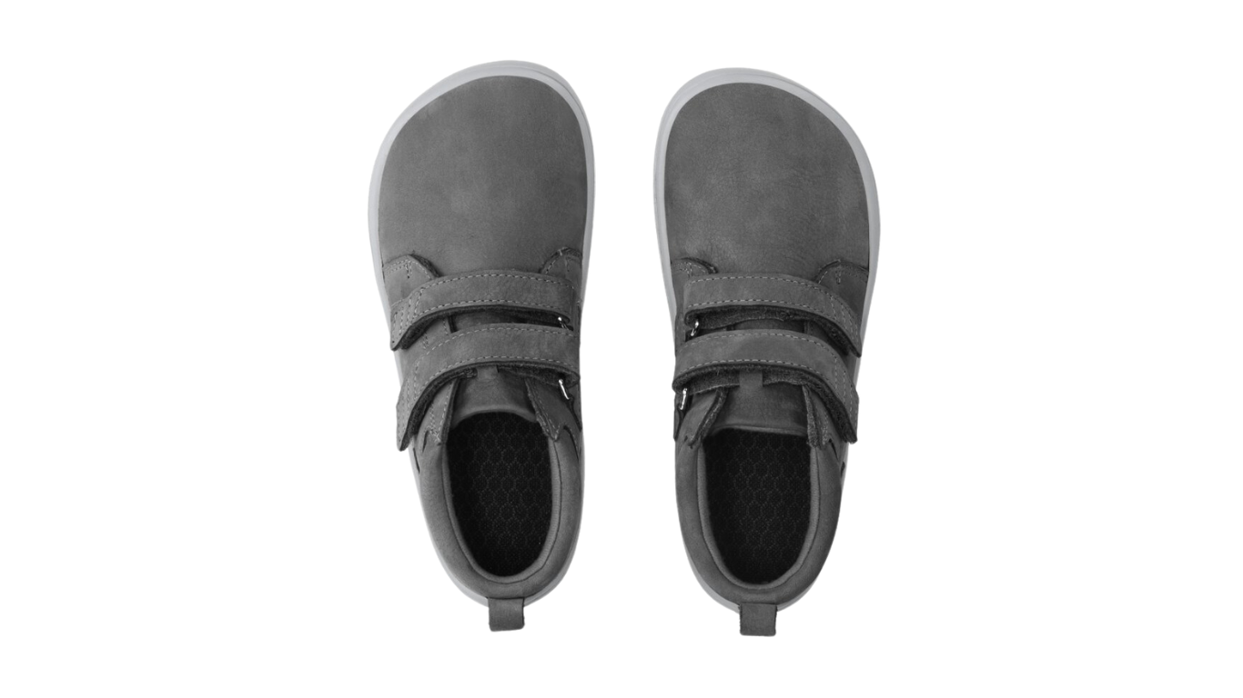 Barfußschuh für Kinder mit flacher, flexibler Sohle, Ansicht von unten.