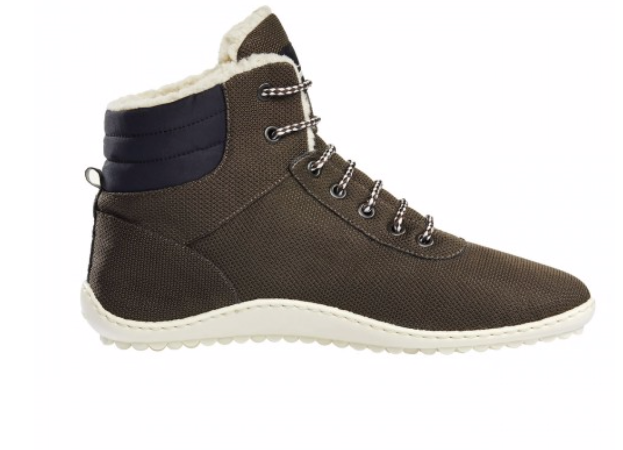 Barfußwinterstiefel mit Schnürsenkeln, geschlossener Zehenbox und geschlossenem Fersenbereich, hoher Schaft, flexible profilierte Sohle, Seitenansicht außen