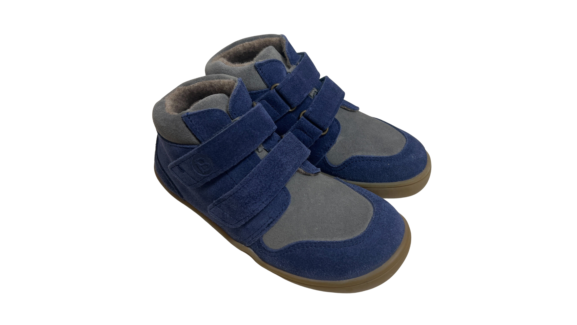 Knöchelhoher Barfußschuh für Kinder mit breiter Zehenbox, Klettverschluss, geschlossene Zehen, geschlossener Fersenbereich, Draufsicht als Paar nach rechts gedreht