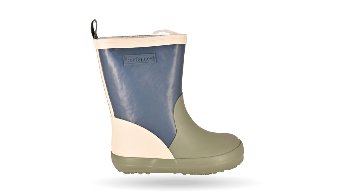 Kinder-Barfußgummistiefel mit breiter Zehenbox, geschlossenem Zehenbereich, geschlossenem Fersenbereich, hohem Schaft, Schlupfform ohne Verschluss, flexible Sohle, Seitenansicht außen.
