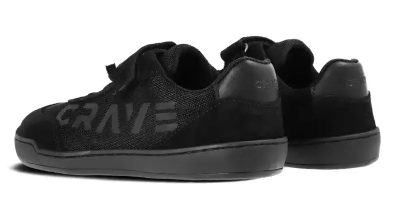 Barfußschuh für Kinder mit Klettverschluss, breiter Zehenbox, flacher flexibler Sohle, geschlossene Zehen und Ferse, Rückansicht