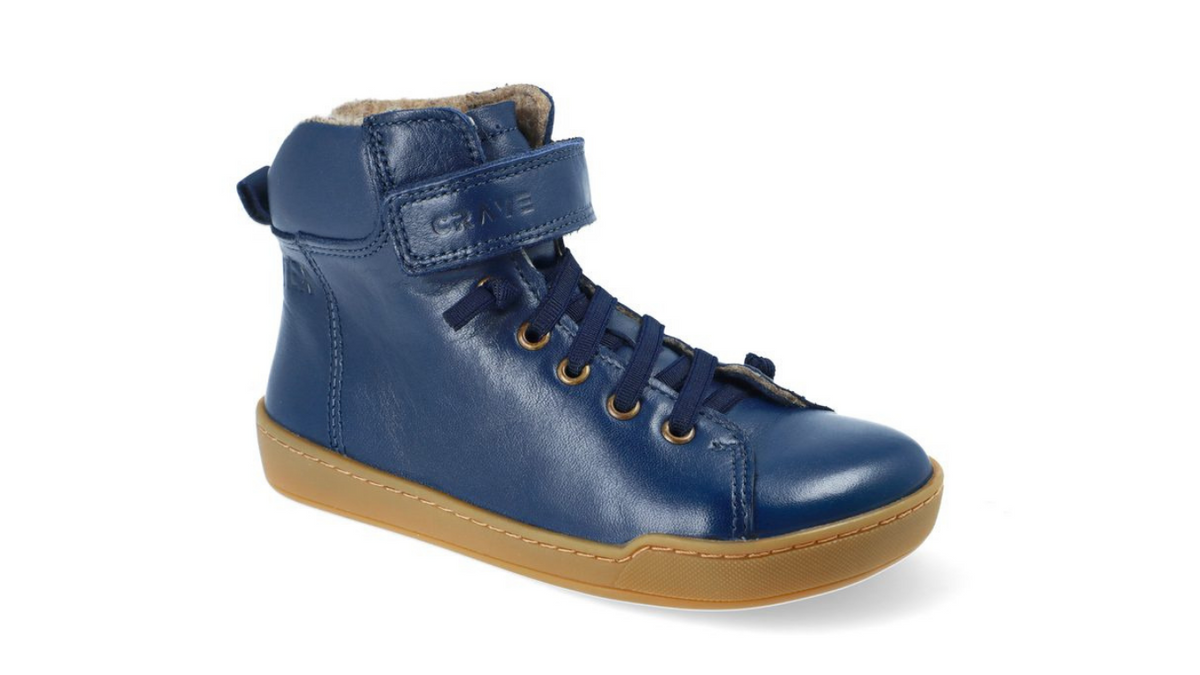Barfußwinterstiefel für Kinder mit Schnürung und Riemen, breite Zehenbox, flexible Sohle, geschlossene Zehen und Ferse, Seitenansicht außen