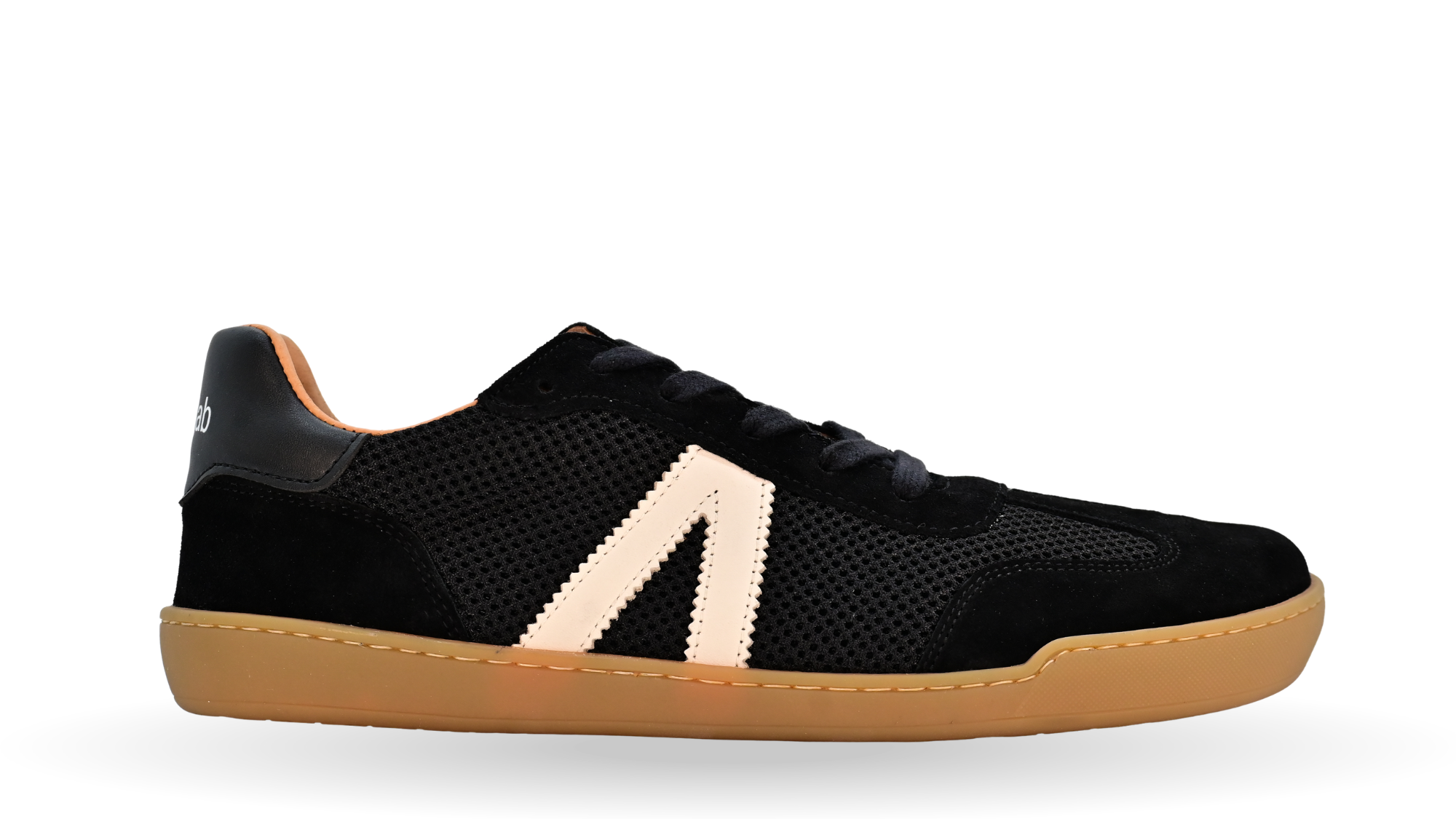 Barfußschuh mit Schnürung, breite Zehenbox, flexible Sohle, geschlossener Fersenbereich, Seitenansicht außen, einzelner Schuh