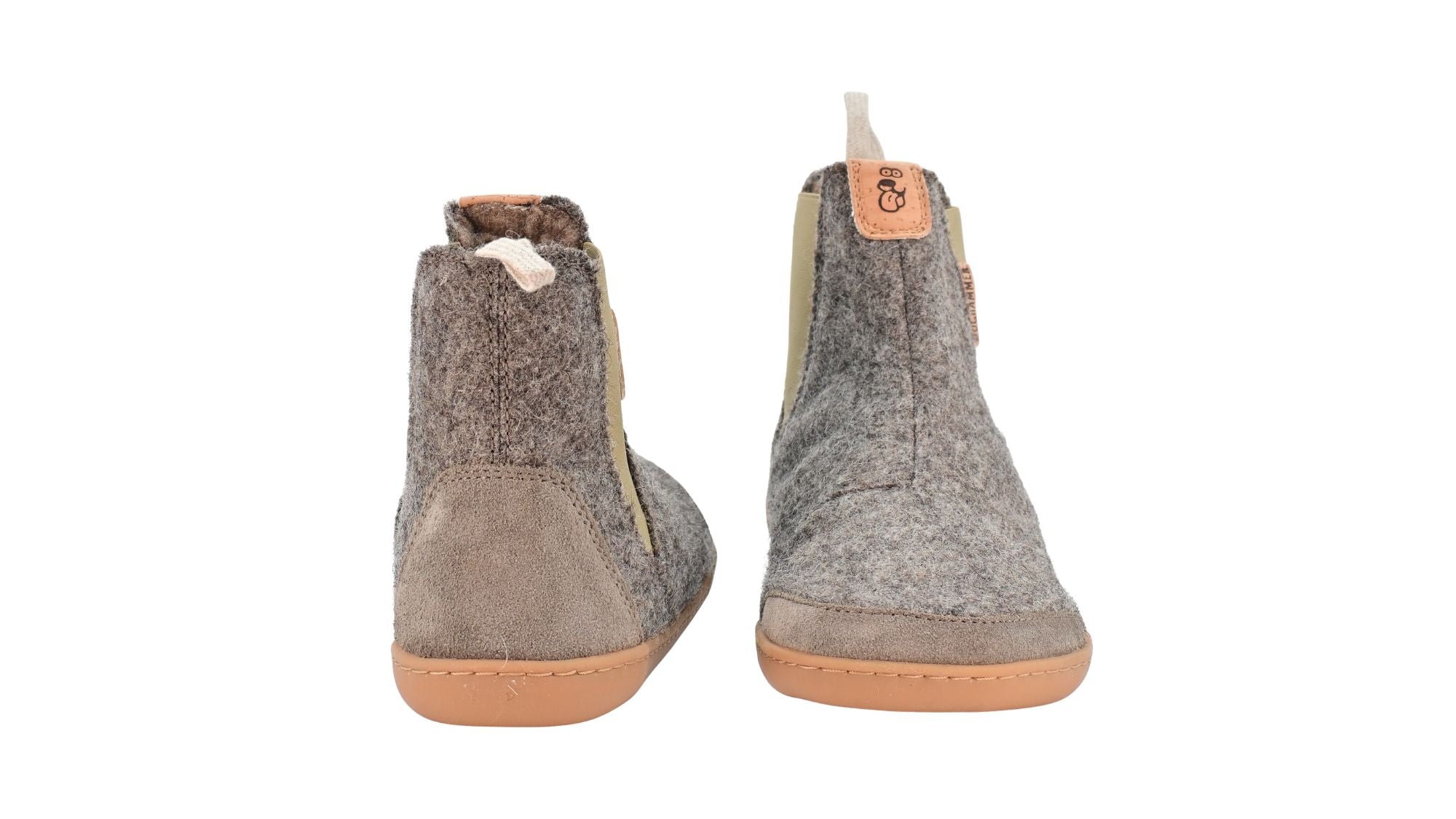 Barfußschuhe als Paar ohne Verschluss, geschlossener Fersenbereich, Rückansicht