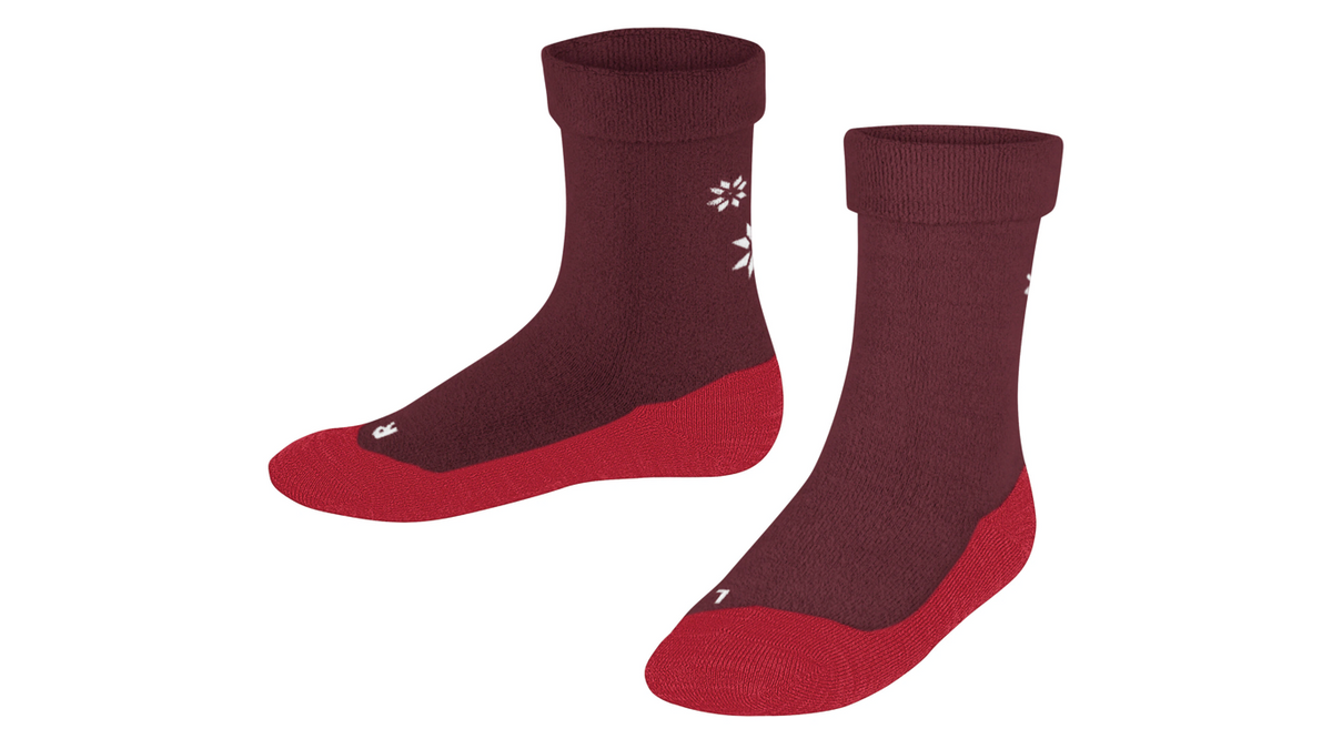 Socke als Paar mit mittelhohem Schaft, geschlossener Zehenpartie und geschlossenem Fersenbereich, schräge Vorderansicht.