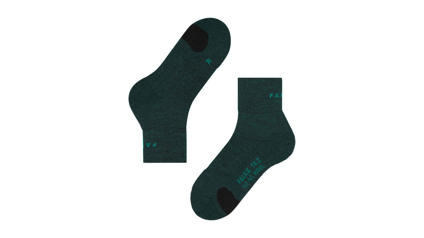 Wandersocken für Erwachsene als Paar mit mittlerem Schaft, Seitenansicht.