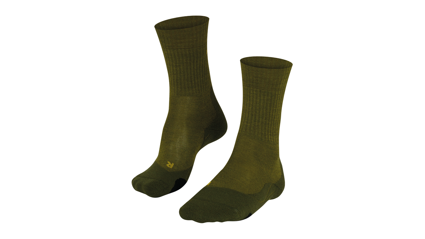 Trekking-Socke für Erwachsene, Paaransicht, mittelhoher Schaft, anatomische Fußform, schräge Vorderansicht