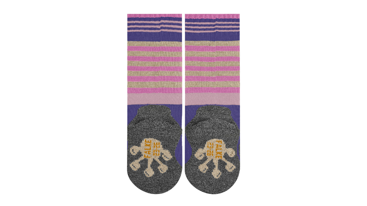 Kindersocken als Paar mit hohem Schaft und Motiv an der Sohle, Ansicht von unten.