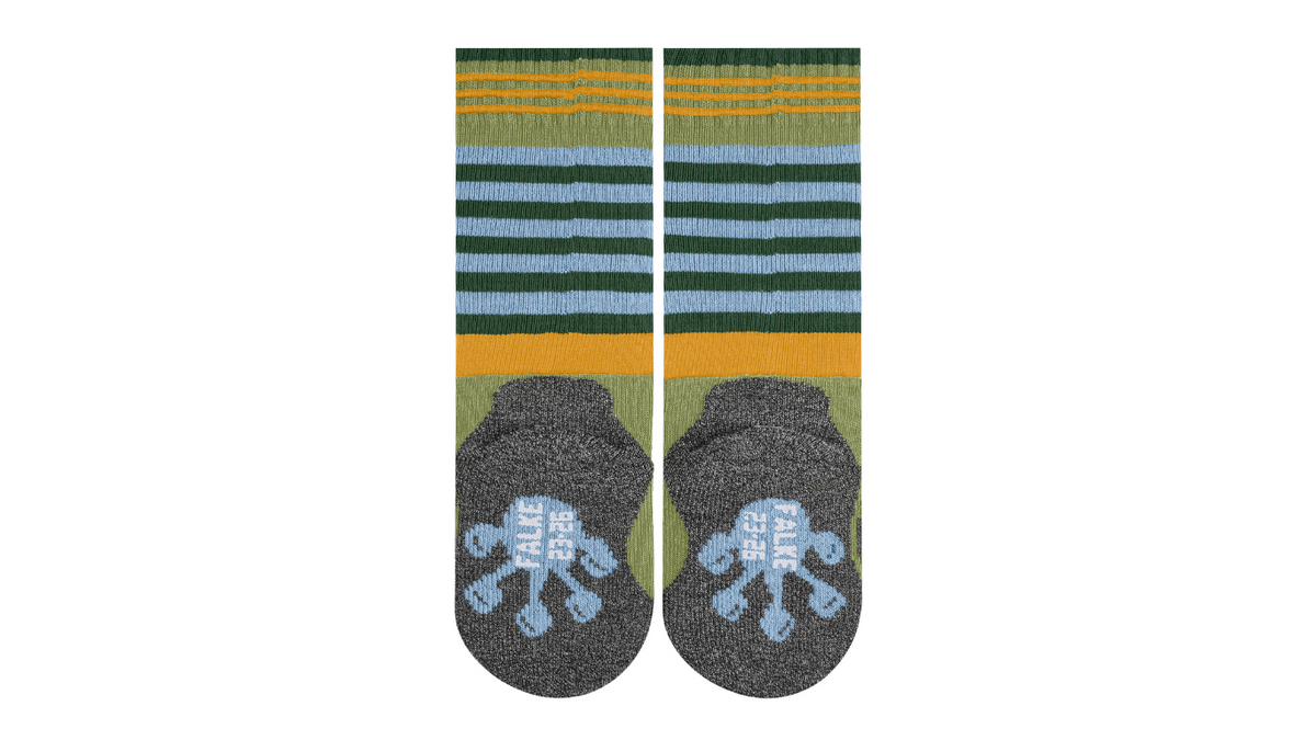 Kindersocken als Paar mit hohem Schaft und Motiv an der Sohle, Ansicht von unten.