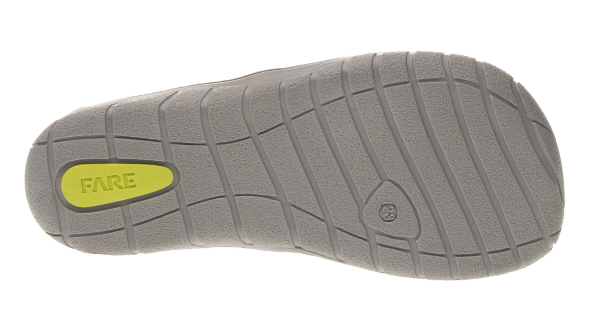 Barfußschuh für Kinder mit zwei Klettverschlüssen, geschlossener Zehenbox und geschlossenem Fersenbereich, flexible Sohle, Ansicht von unten