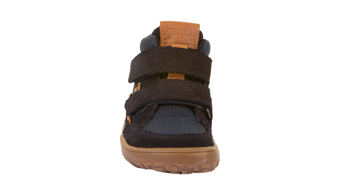 Froddo Autumn Tex Dark Blue in Frontalansicht mit breiter Zehenbox, dunklem Mesh und dezenten orangefarbenen Akzenten