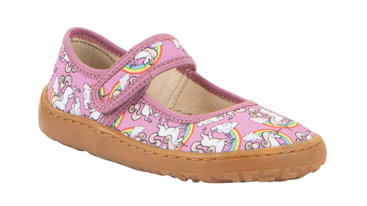 Barfußschuh, geschlossene Zehen und geschlossener Fersenbereich, Spannriemen mit Klettverschluss, flexible Sohle, Einzelschuh, schräge Vorderansicht