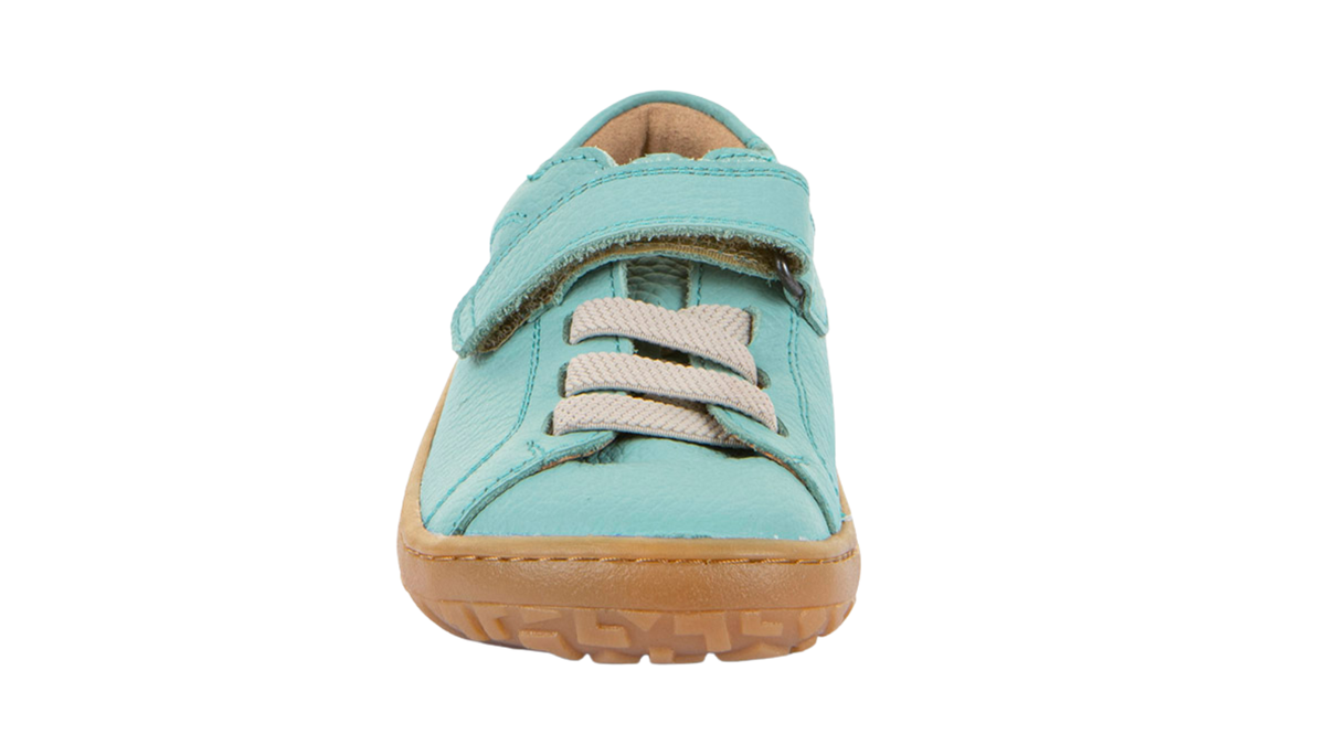 Barfußschuh für Kinder, geschlossene Zehen und geschlossener Fersenbereich, Klettverschluss und elastische Schnürung, flexible Sohle, Einzelschuh, Vorderansicht
