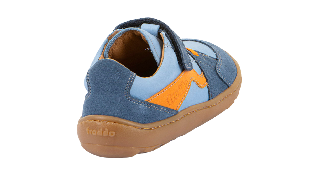 Barfußschuh für Kinder, geschlossene Zehen und geschlossener Fersenbereich, Klettverschluss und elastische Riemen, flexible Sohle, Einzelschuh, Rückansicht
