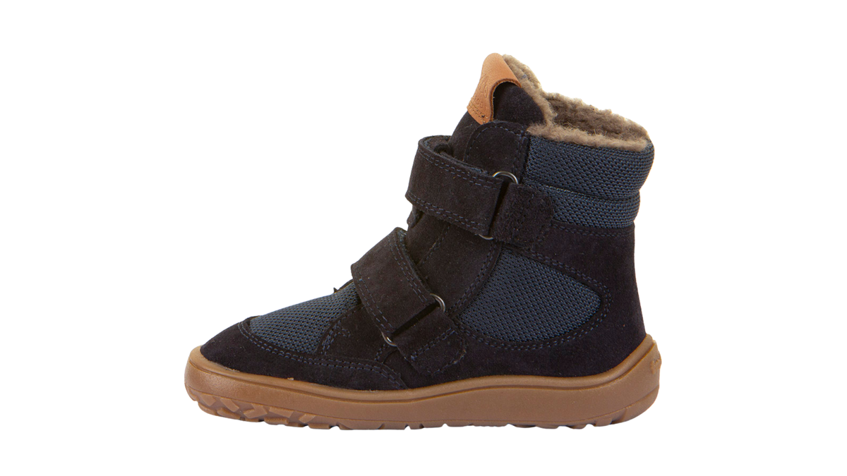 Barfußwinterstiefel für Kinder, geschlossene Zehen und geschlossener Fersenbereich, zwei Klettverschlüsse, profilierte Sohle, strukturierte Oberfläche, Einzelschuh, Seitenansicht innen