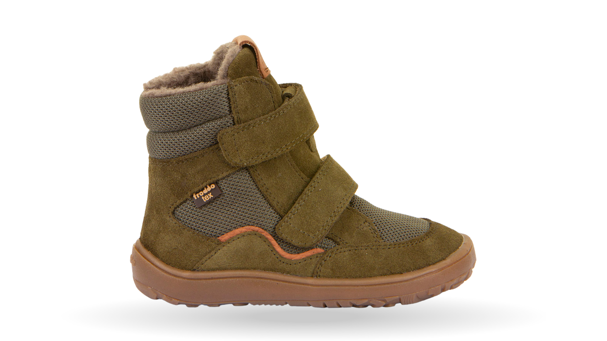 Barfußwinterstiefel für Kinder, geschlossene Zehen und geschlossener Fersenbereich, zwei Klettverschlüsse, profilierte Sohle, strukturierte Oberfläche, Einzelschuh, Seitenansicht außen