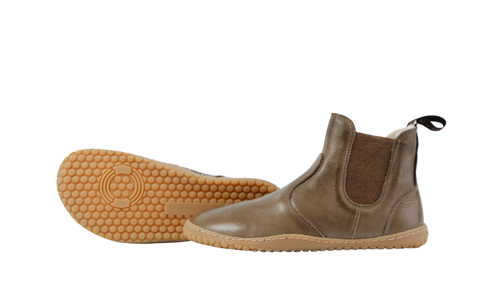 Paar Winter-Chelsea-Barfußschuhe für Erwachsene mit elastischem Seiteneinsatz, breiter Zehenbox und profilierter Laufsohle, Ansicht von unten und Seitenansicht außen