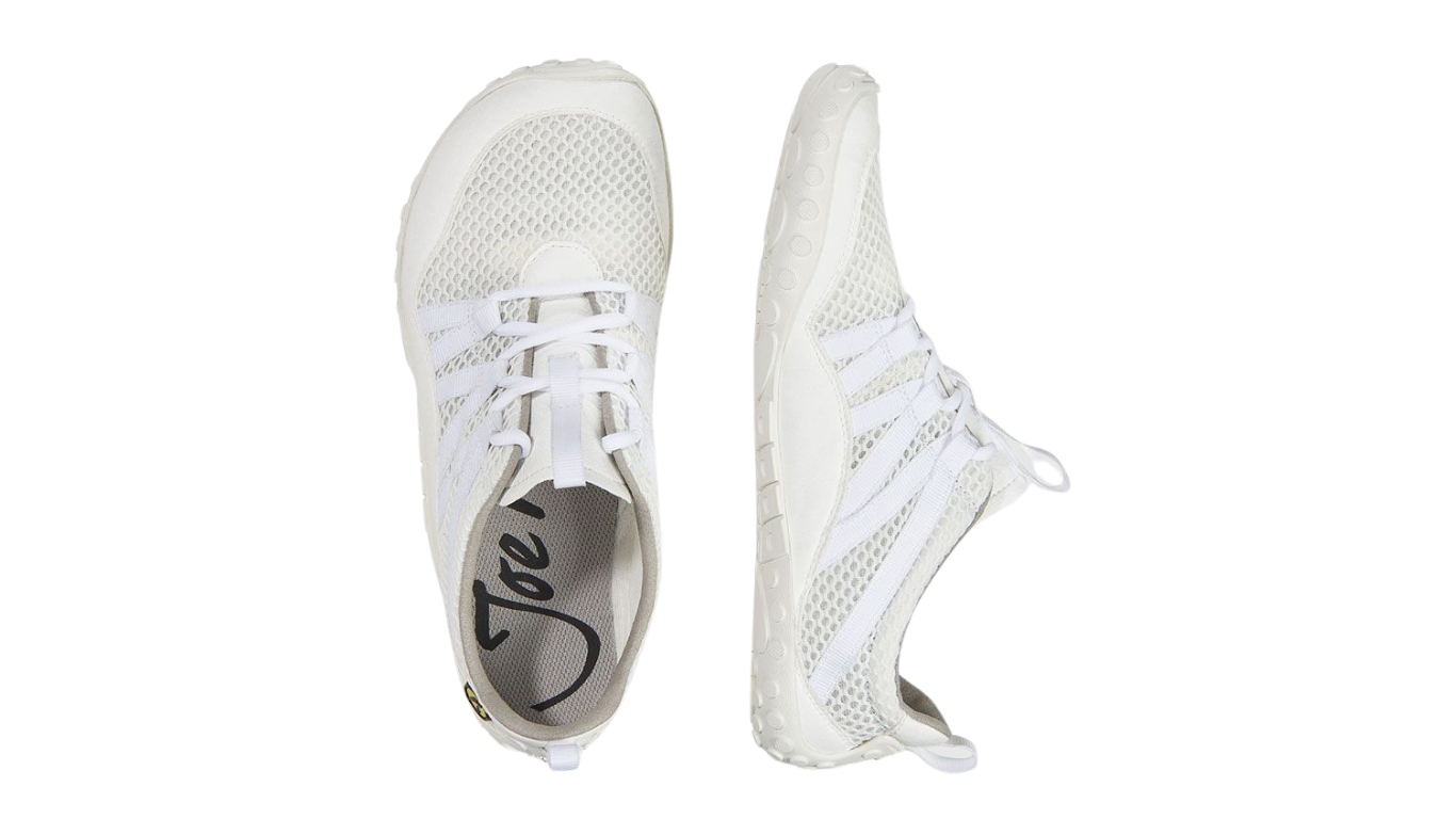 Barfußschuh mit Schnürsenkeln, geschlossener Zehenbox und geschlossenem Fersenbereich, flexible profilierte Sohle, Draufsicht und Seitenansicht als Paar