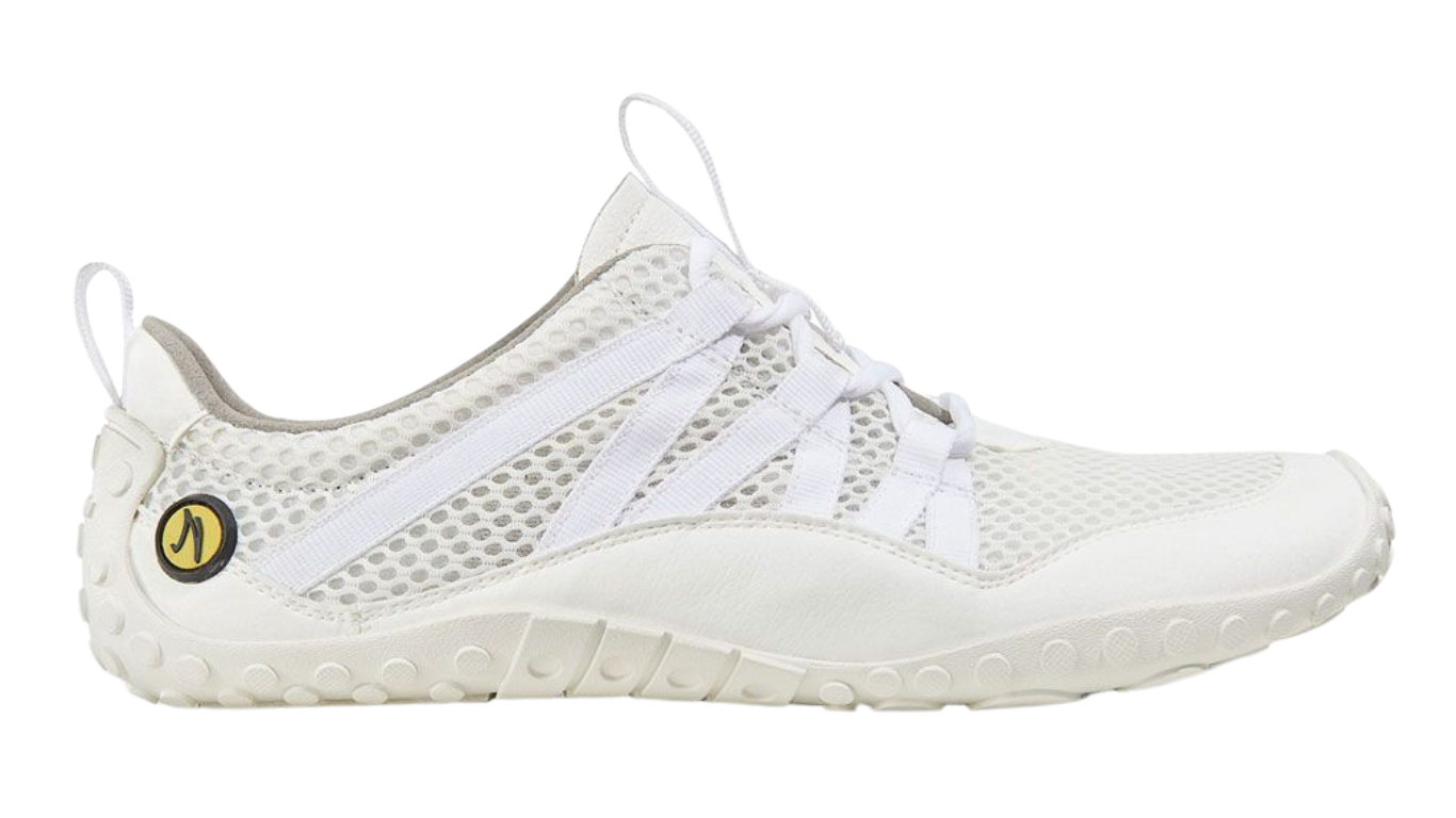 Barfußschuh mit Schnürsenkeln, geschlossener Zehenbox und geschlossenem Fersenbereich, flexible profilierte Sohle, Seitenansicht außen