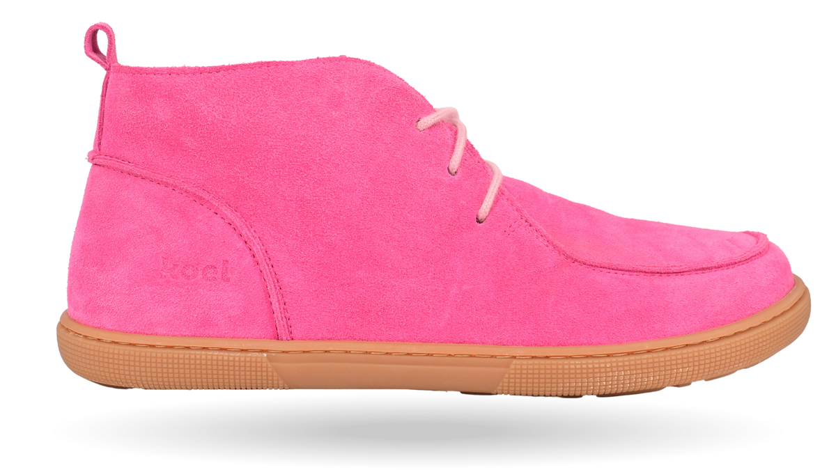 Barfußschuh für Erwachsene mit Schnürung, breiter Zehenbox und geschlossenem Fersenbereich, Seitenansicht außen