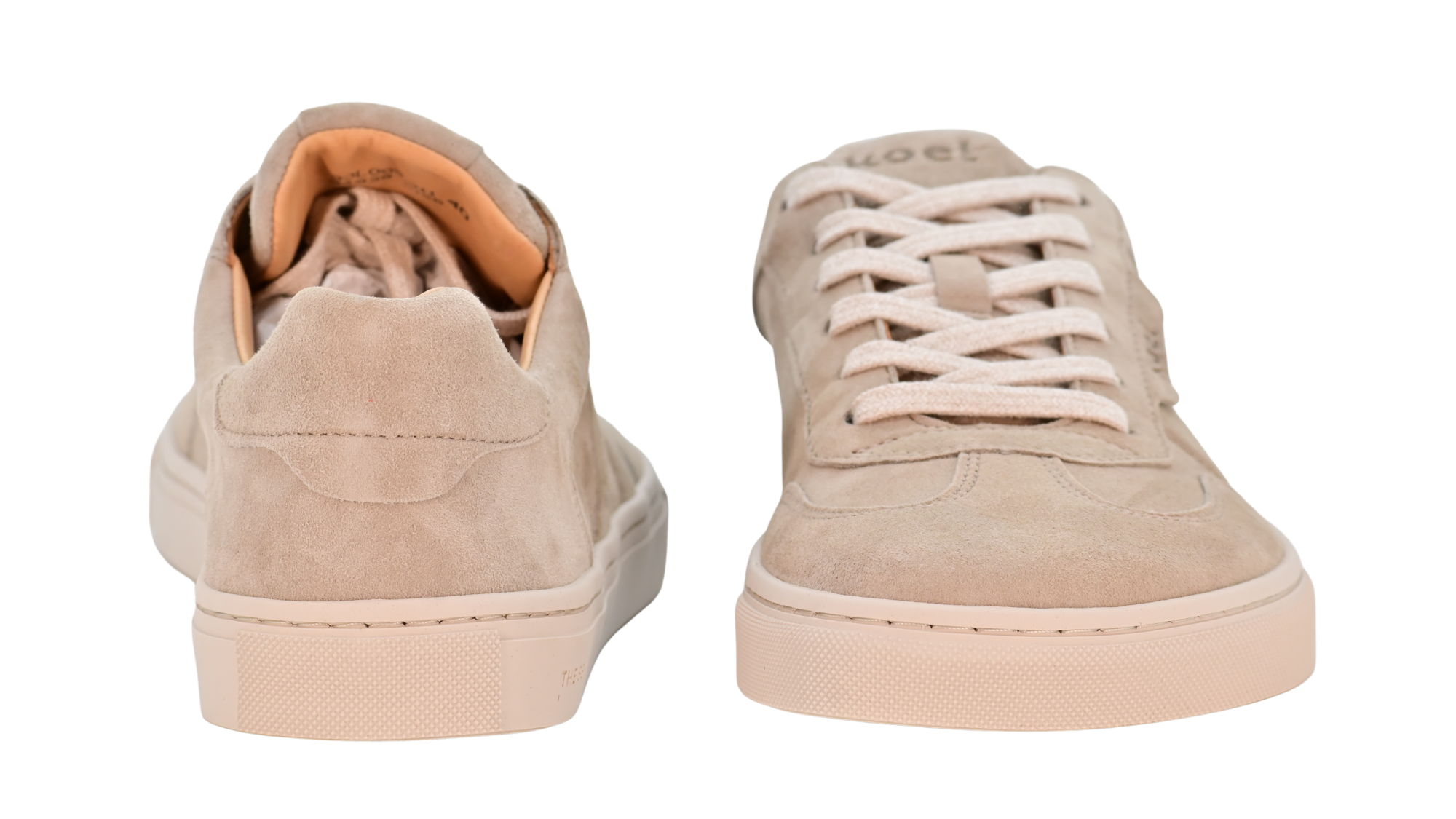 Barfußschuh für Erwachsene, geschlossene Zehenpartie, geschlossener Fersenbereich, Schnürung, Ziernähte im Seitenbereich, flache Sohle, Rück- und Vorderansicht, Paar