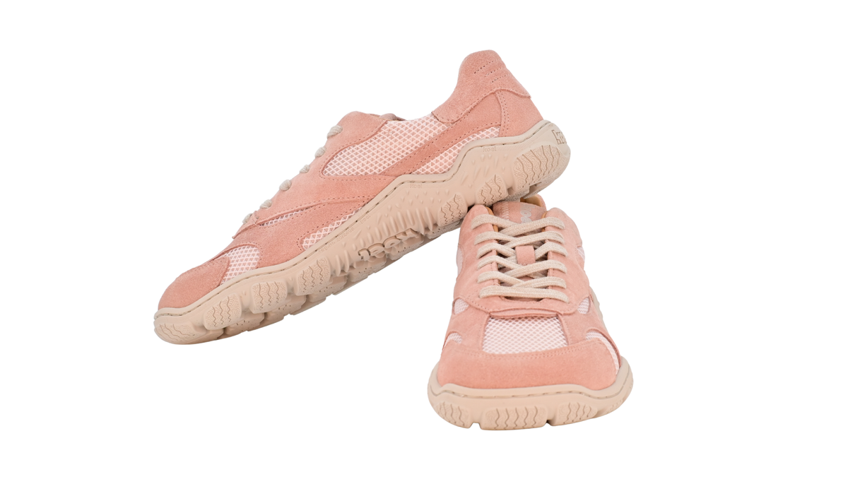 Barfußschuh für Erwachsene, geschlossene Zehenpartie, geschlossener Fersenbereich, Schnürung, textile Einsätze im Seitenbereich, profilierte Sohle, Seiten- und Vorderansicht als Paar