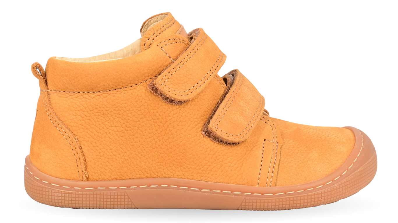 Barfußschuh für Kinder mit zwei Klettverschlüssen, breiter Zehenbox und geschlossenem Fersenbereich, Seitenansicht außen