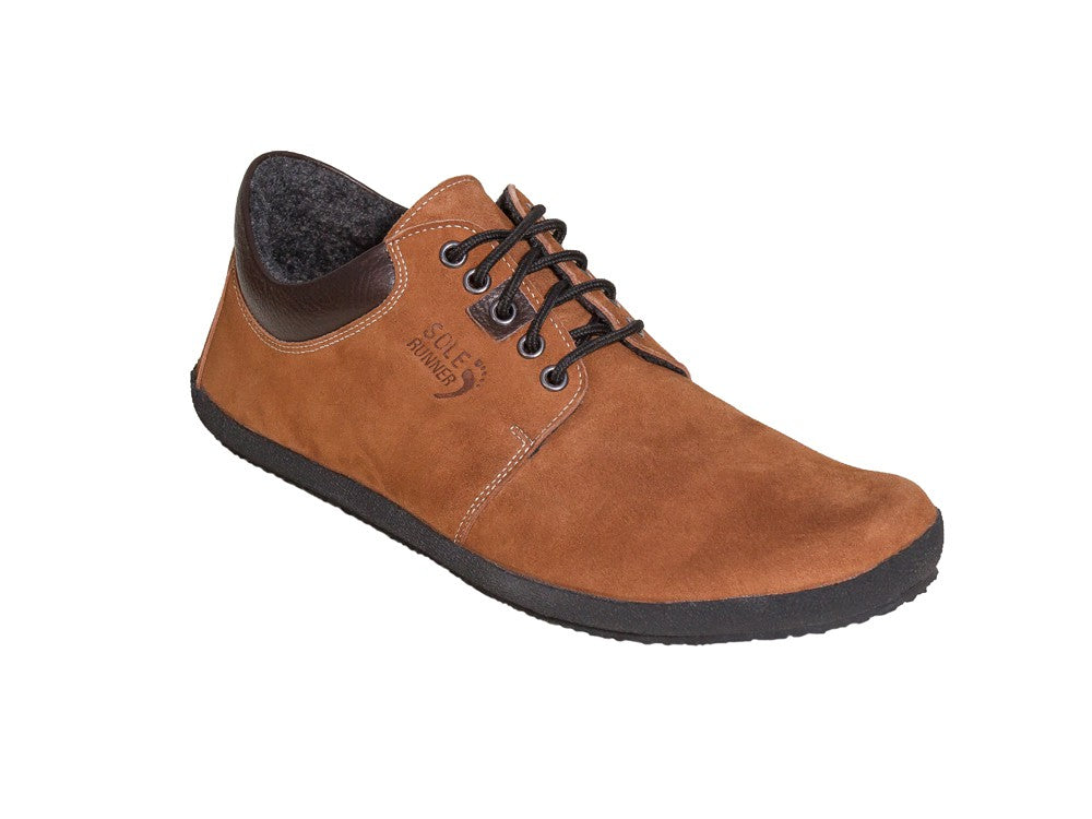 Barfußschuh, geschlossene Zehen und geschlossener Fersenbereich, Schnürsenkel, flexible Sohle, einzelner Schuh, schräge Vorderansicht