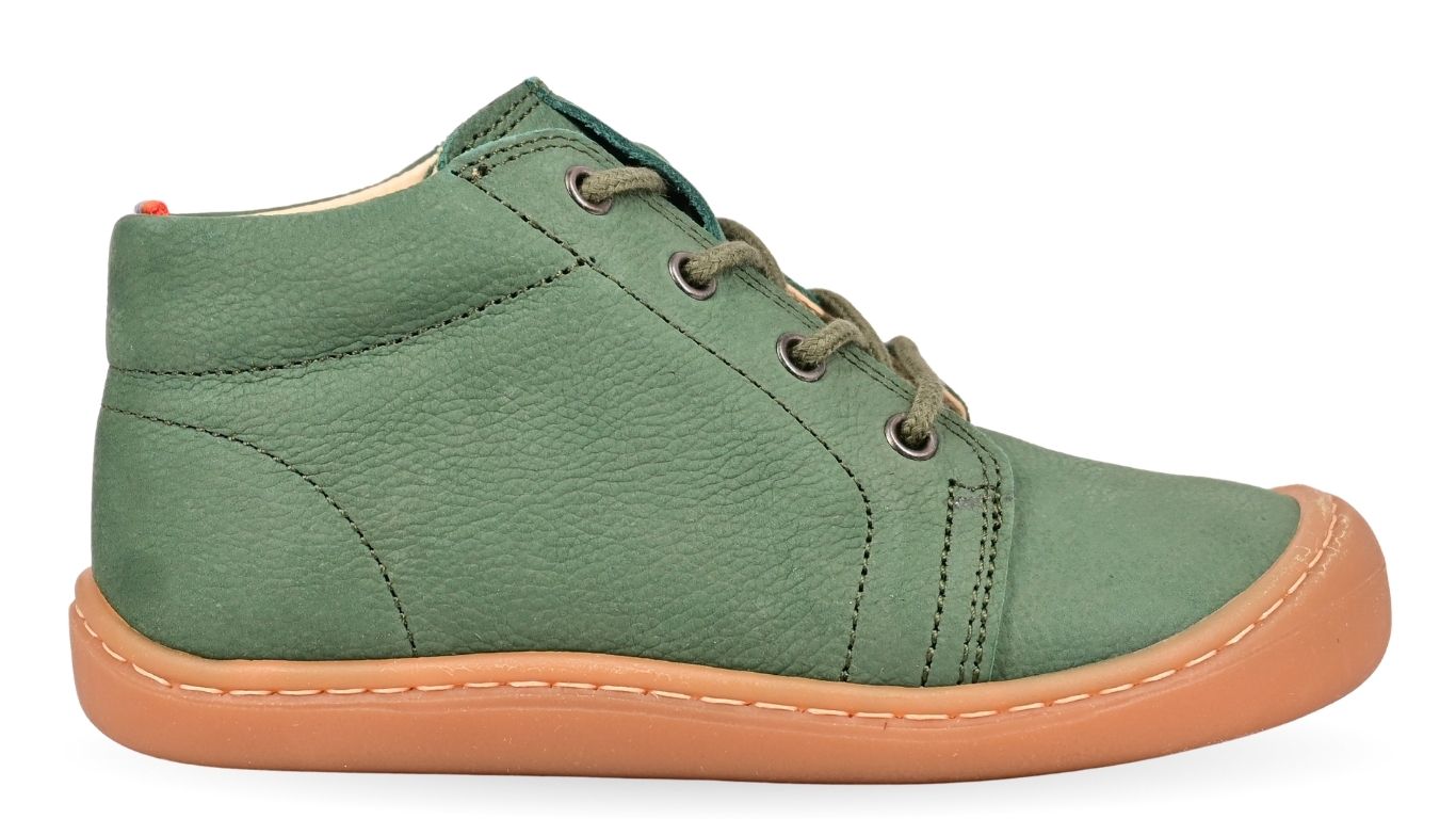 Barfußschuh für Kinder, knöchelhoch, geschlossene Zehen und geschlossener Fersenbereich, Schnürung mit Ösen, flexible Sohle, Einzelschuh, Seitenansicht außen