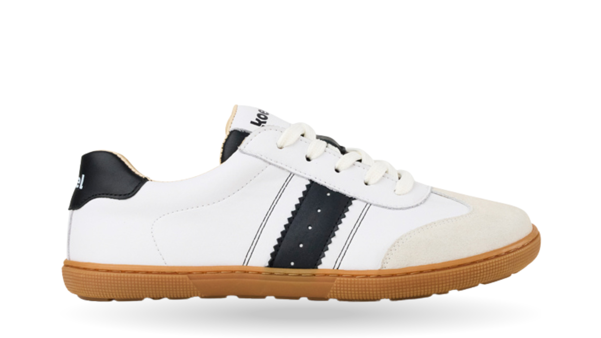Barfußschuh für Erwachsene, geschlossene Zehenpartie, geschlossener Fersenbereich, Schnürung, seitliche Streifen mit Perforation, flache Sohle, Seitenansicht außen