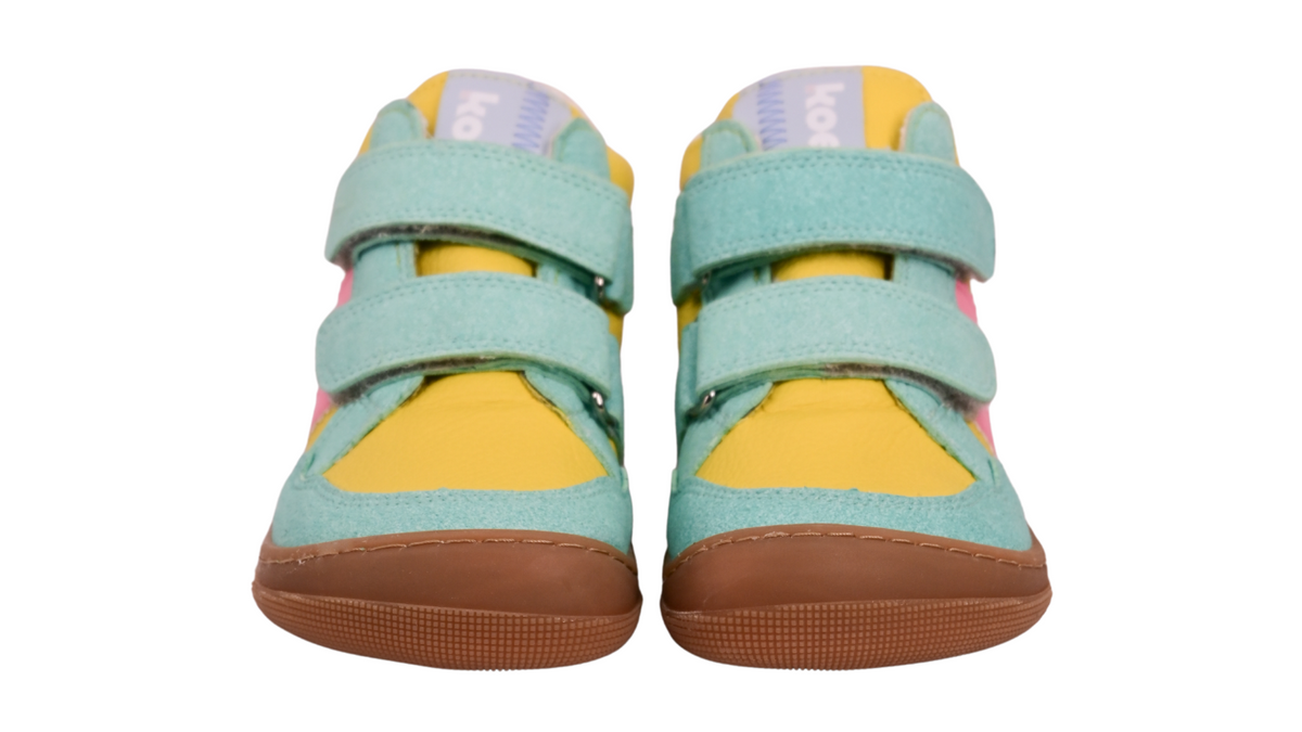 Barfußschuh für Kinder mit zwei Klettverschlüssen als Paar, Draufsicht