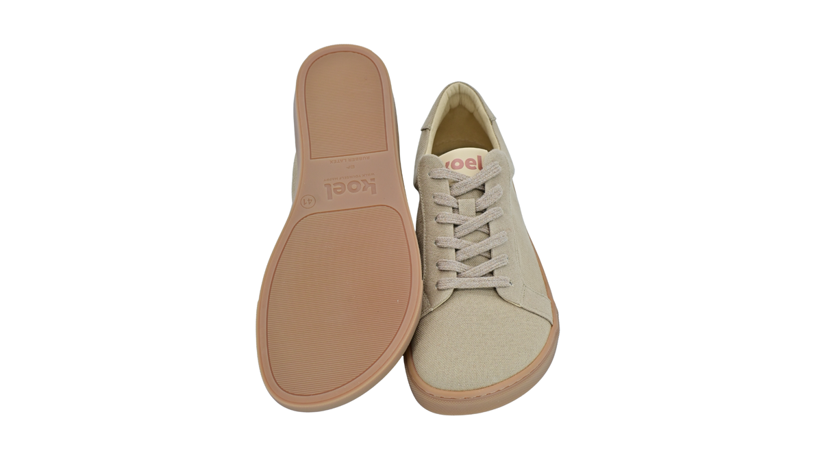 Barfußschuh für Erwachsene, geschlossene Zehenpartie, geschlossener Fersenbereich, Schnürung, textile Oberfläche, flache Sohle, Ansicht von unten und Draufsicht, Paar