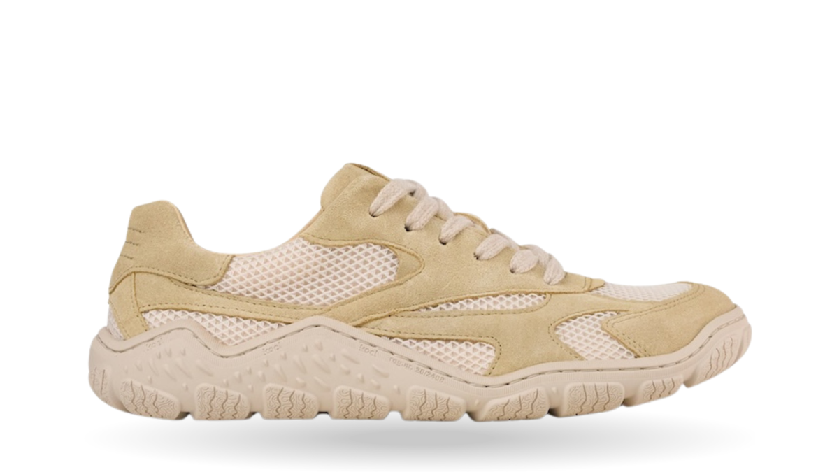 Barfußschuh für Erwachsene, geschlossene Zehenpartie, geschlossener Fersenbereich, Schnürung, textile Einsätze im Seitenbereich, profilierte Sohle, Seitenansicht außen
